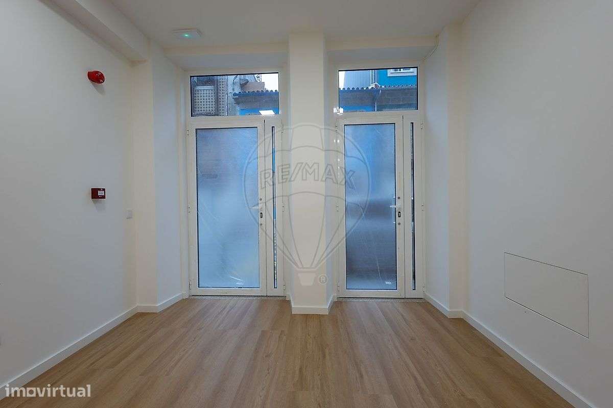 Loja  para arrendamento - Grande imagem: 2/29