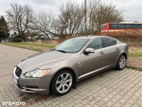 Jaguar XF 2.7 V6 D Premium Luxury - 1