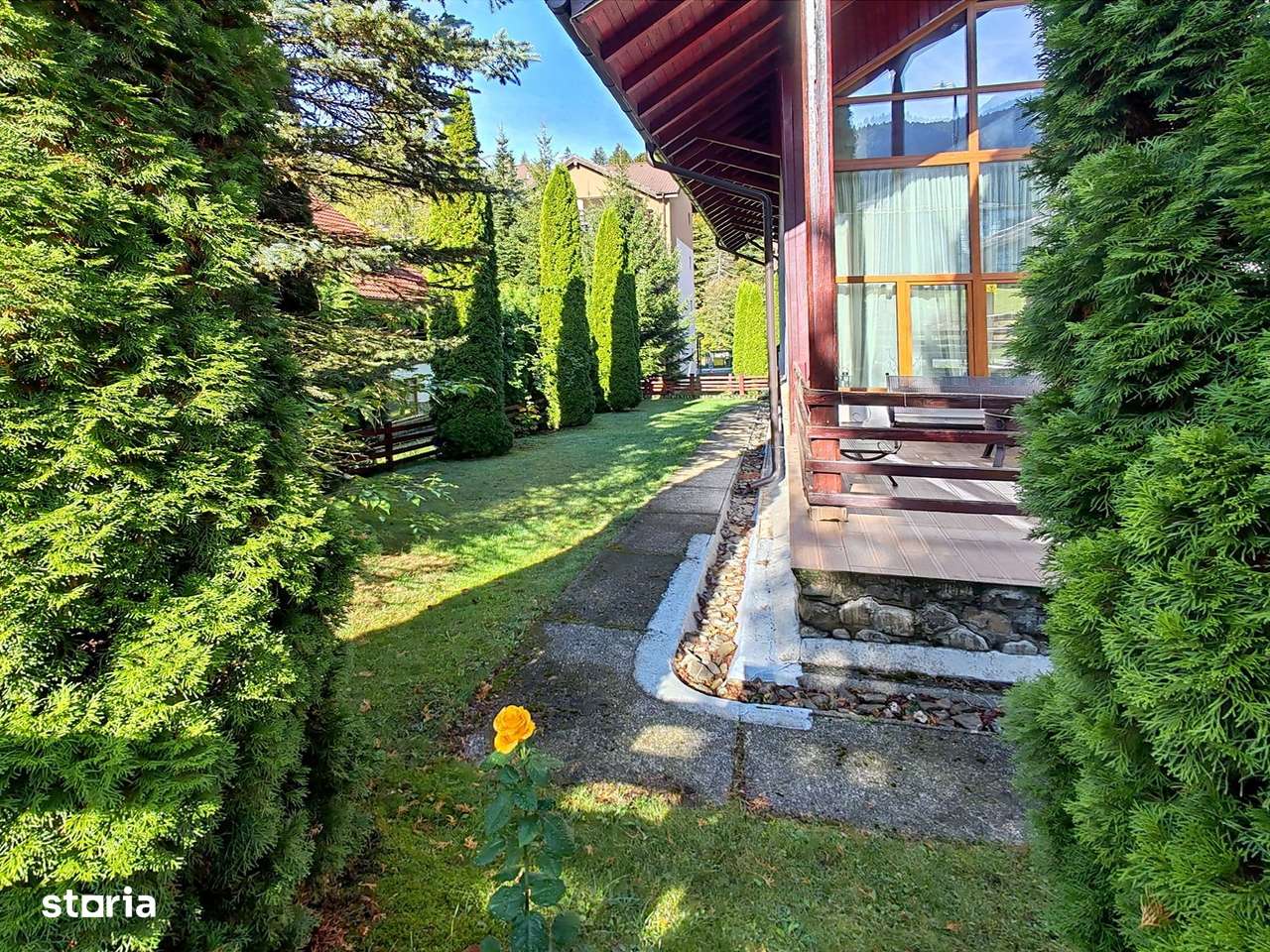 Casa de vacanta de Vânzare în Poiana Brașov - Imagine principală: 1/11