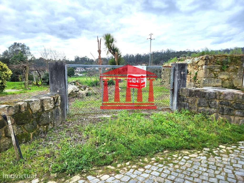 RUÍNA C/ TERRENO - PROJETO APROVADO - Grande imagem: 4/18