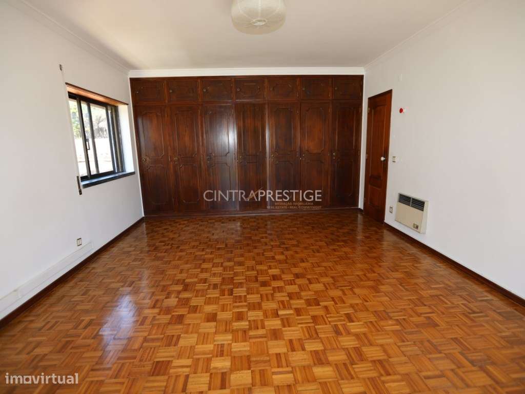 Lourel -Moradia T4 com sotão , garagem e churrasqueira - Conforto, ...-30