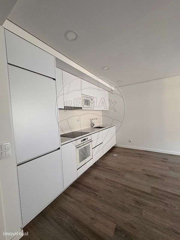 Apartamento T1 para arrendamento - Grande imagem: 3/13