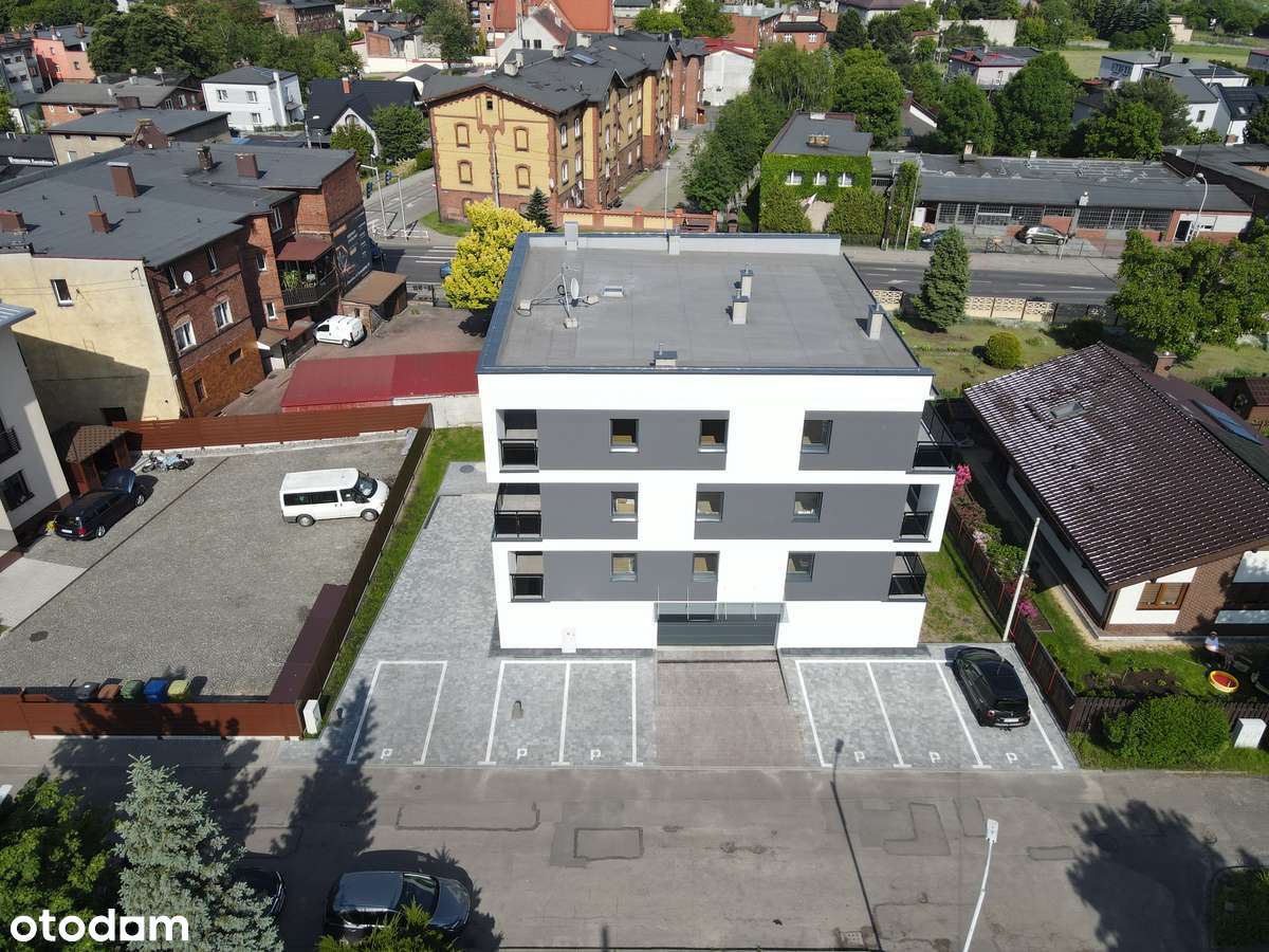 Bardzo atrakcyjne mieszkanie 3-pokojowe z dwoma  balkonami i klimą.-2