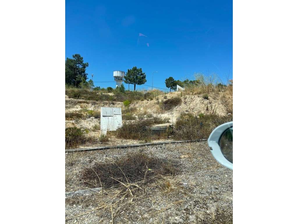 Terreno Premium Junto à Quinta do Peru Golf - Alta Valorização!-3