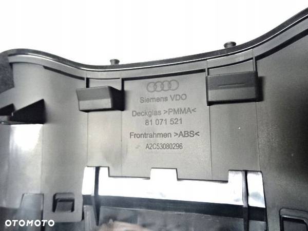 LICZNIK AUDI A3 8P 1.9TDI 05R 8P0920930K EUROPA FV - 8