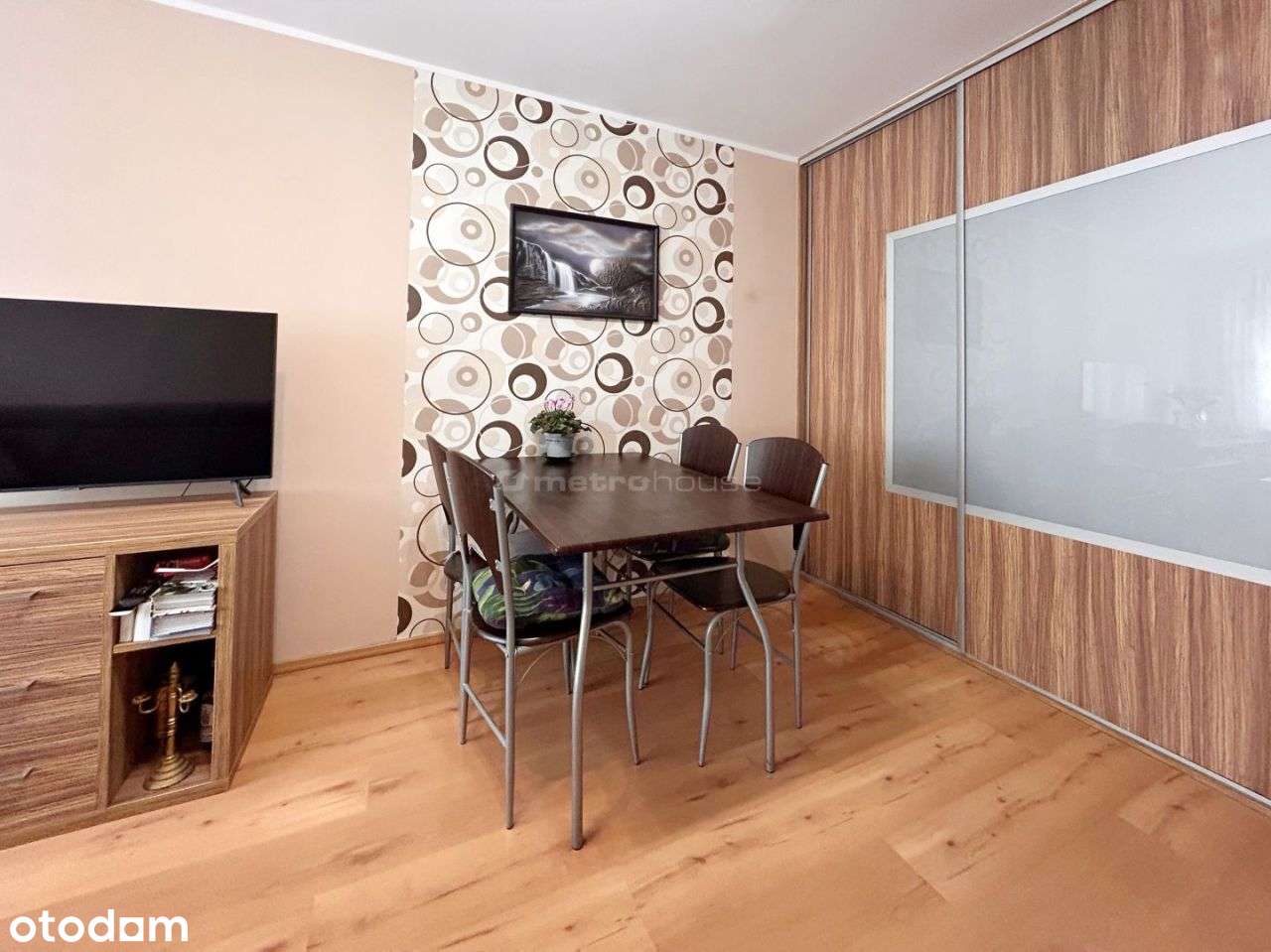 2 pokojowe mieszkanie z loggią, 1 piętro Kołobrzeg-2