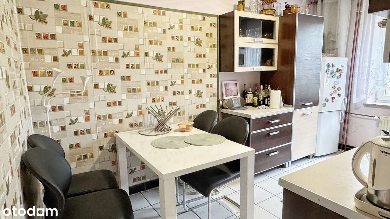 dom w ogrodzie Bolechowice-11