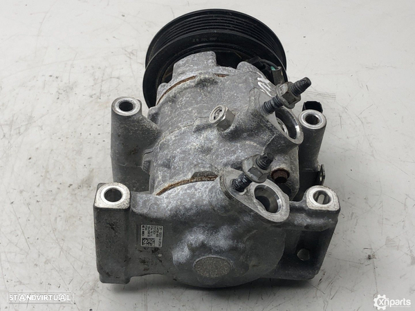 Compressor de ar condicionado Usado FORD TRANSIT COURIER Box 1.5 TDCi | 02.14 -... - 4