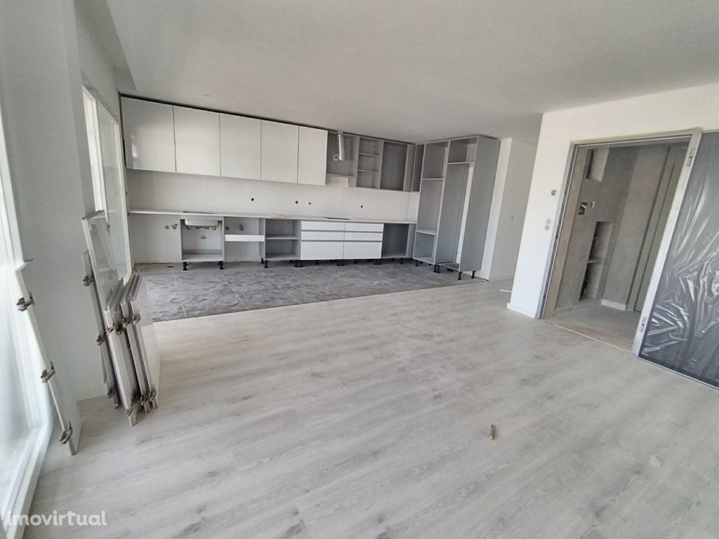 Apartamento T2 Sta Marta - Corroios