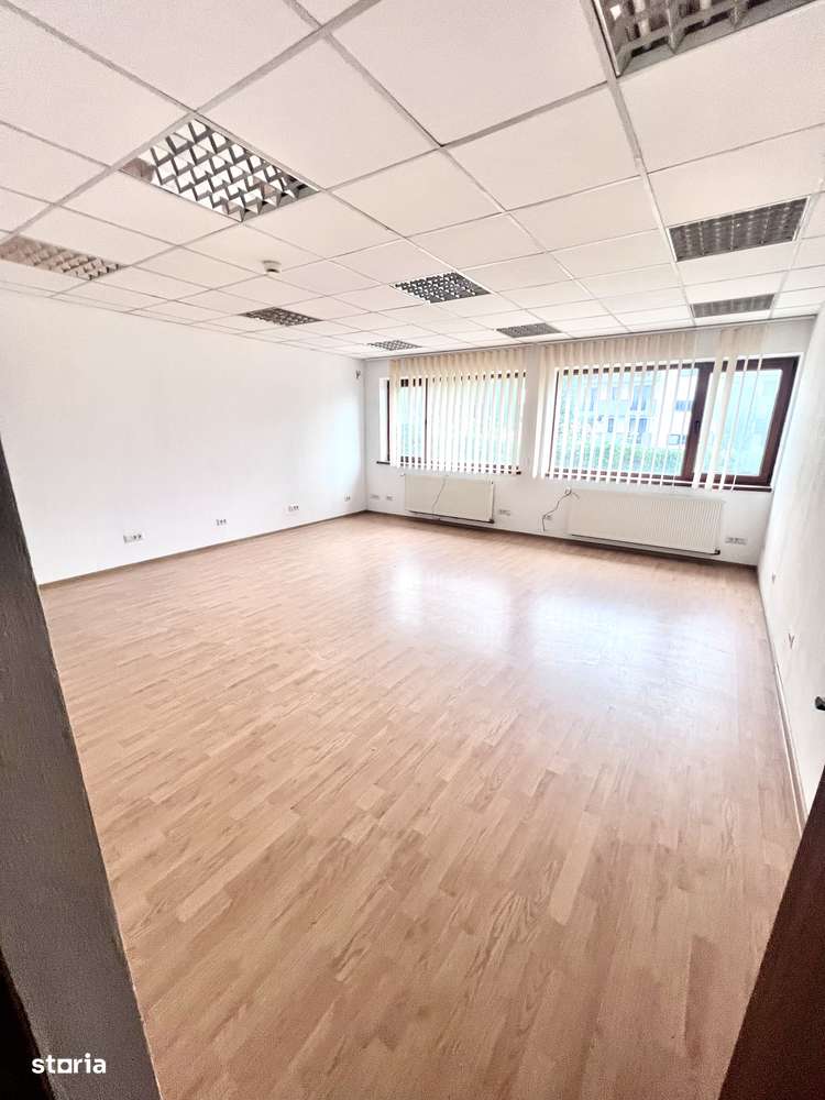 Spatii de  Birouri Subcetate de Vanzare ! - Imagine principală: 5/13