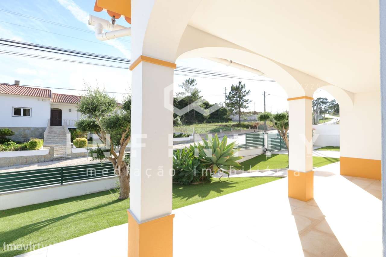 Moradia independente T4-5