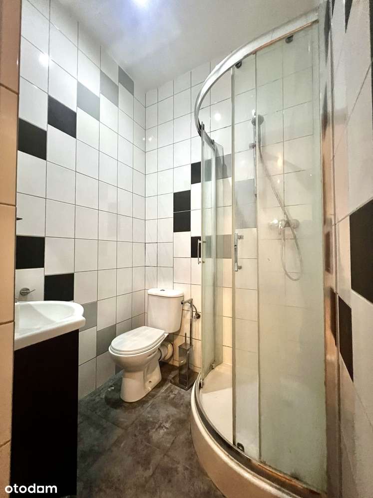 4M z możliwością przerobienia na lokal | Ołbin ! kamienica po remoncie-9