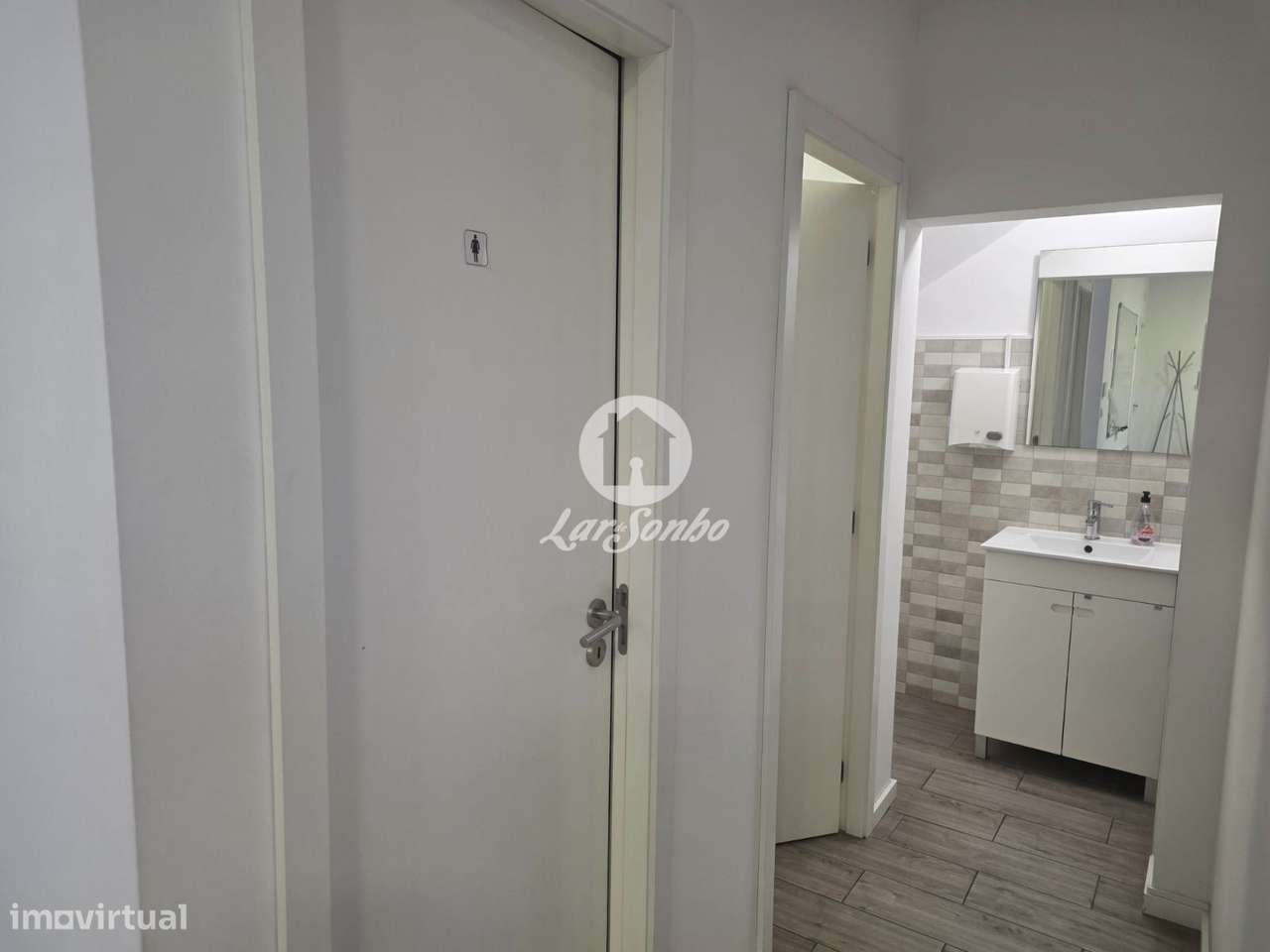 Trespasse de loja na Avenida da República - Grande imagem: 4/7