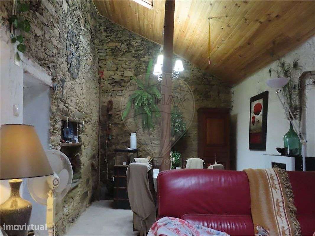 Moradia T2 para venda - Grande imagem: 2/47