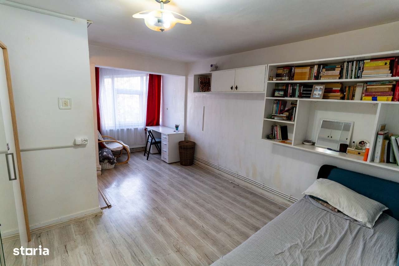 Garsonieră Deva pe Str.Mărăști în Bl.80 - Imagine principală: 2/12