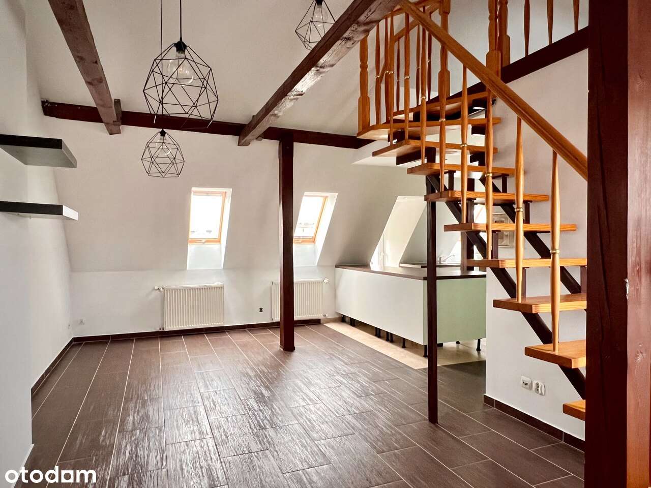 Klimatyczne mieszkanie z antresolą - Jeżyce-3