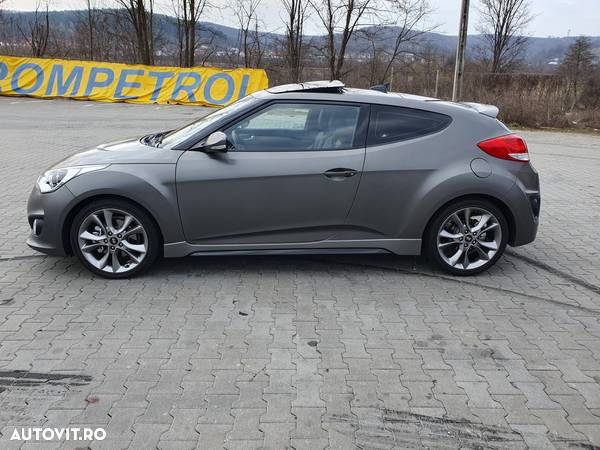 Hyundai Veloster 1.6 Turbo Matt Finish - 7