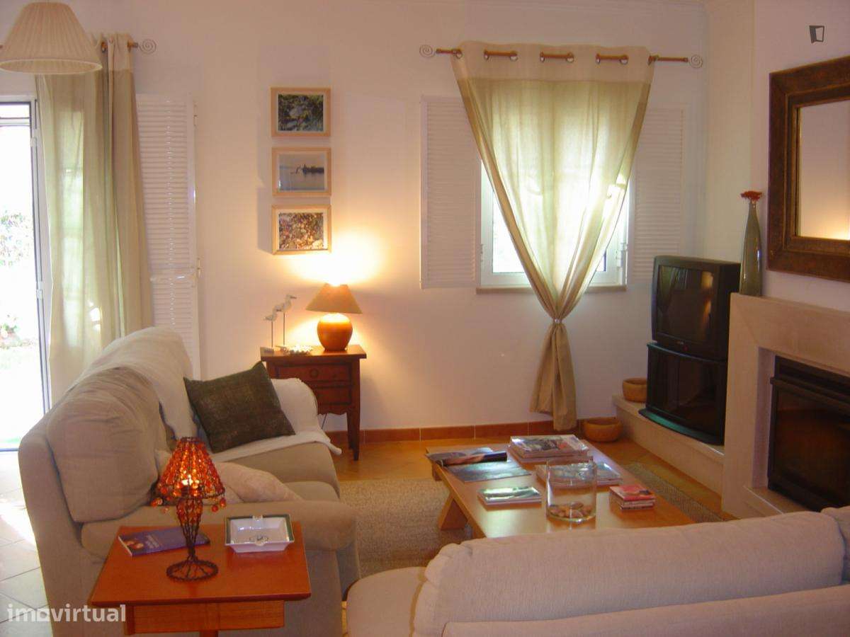 Casa com 2 quartos - localizado em Altura - Grande imagem: 4/17