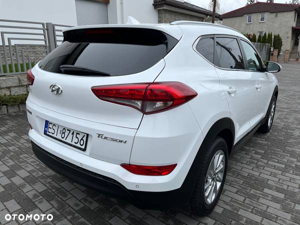 Hyundai Tucson blue 1.7 CRDi 2WD Style - 9