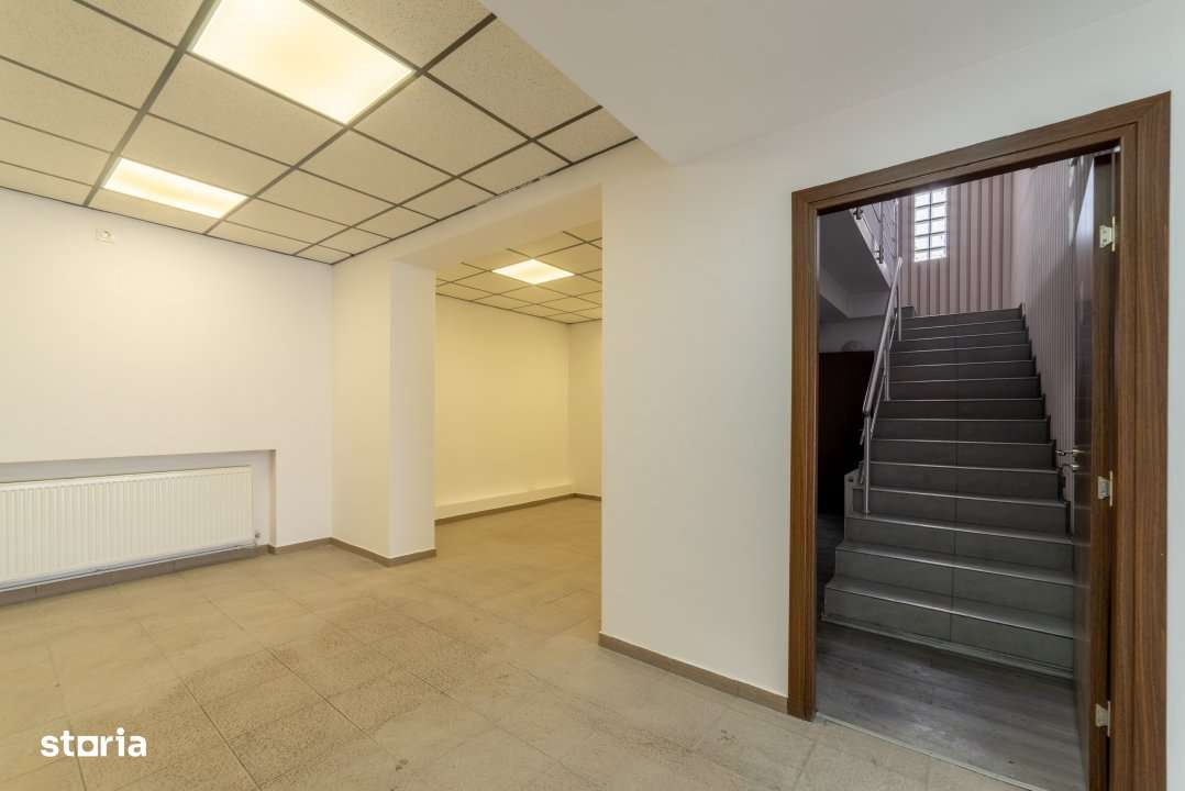Cladire Multifunctionala - Investitie Premium in inima orasului Pitest - Imagine principală: 2/11
