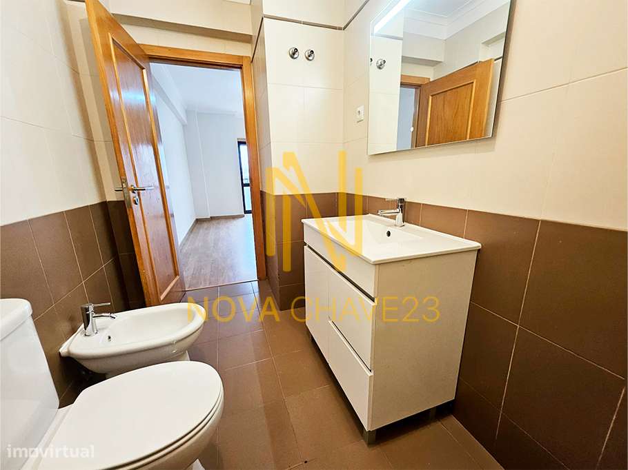 Apartamento T3 na Serra das Minas - 131m² - 2 Frentes  - Varandas-11