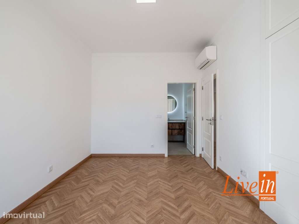 Moradia T4 Isolada em Sintra-32