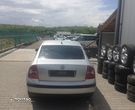 Dezmembram VW Passat 1.6 S,an fabr 2002,tip motor ALZ - 2