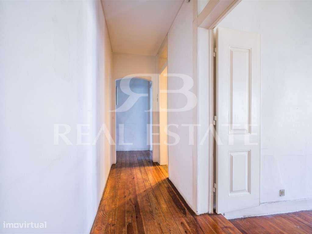 T3+2 na ESTRELA / Santos-o-Velho, centro de Lisboa.-13