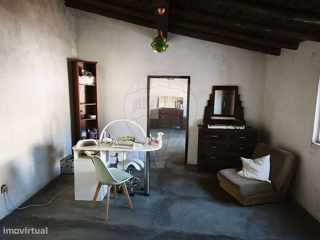 Moradia T4 para venda-23