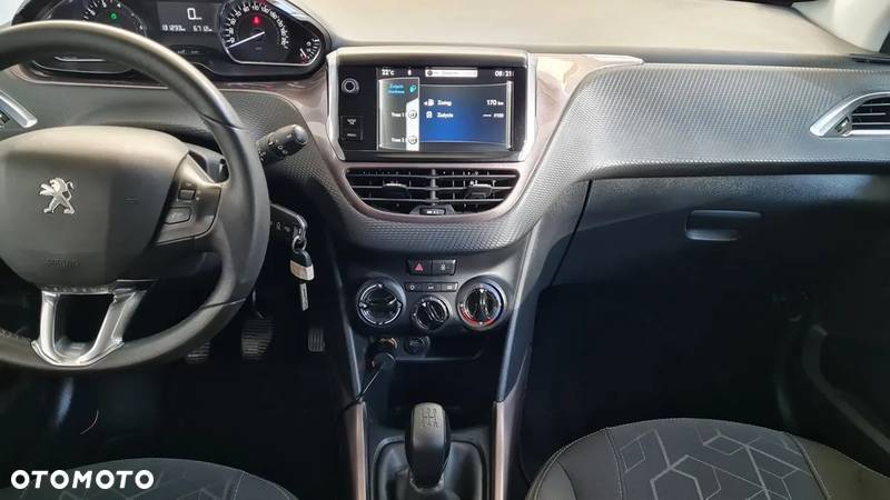 Peugeot 2008 82 VTI Active - 13