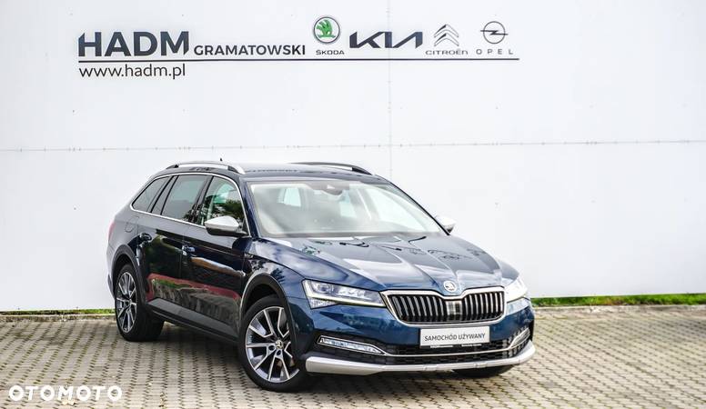 Skoda Superb 2.0 TDI SCR 4x4 Scout DSG - 2