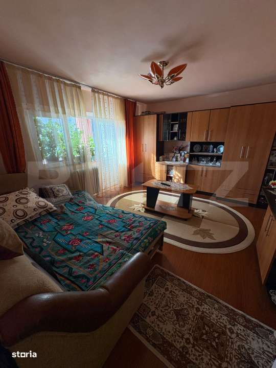 Apartament 2 camere, decomandat, ETAJ 2 INDEPENDENTEI - Imagine principală: 2/12