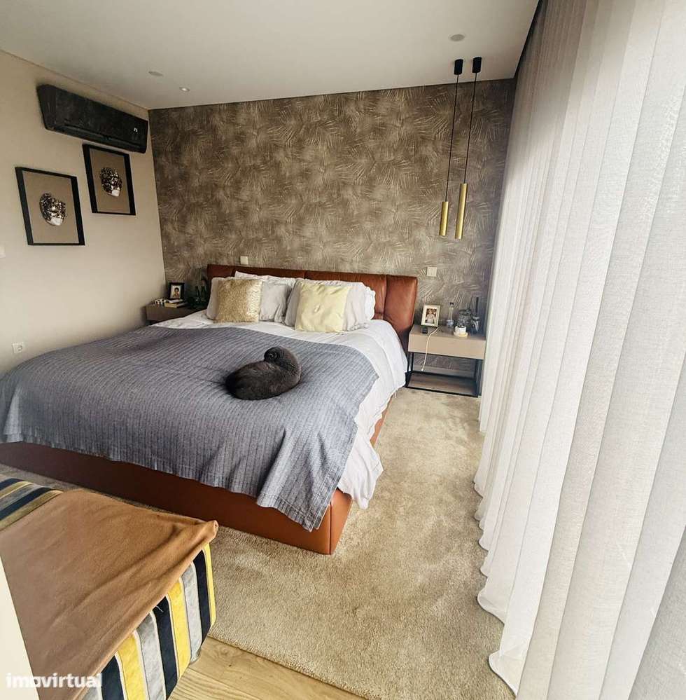 Moradia 3 frentes 200m praia-16