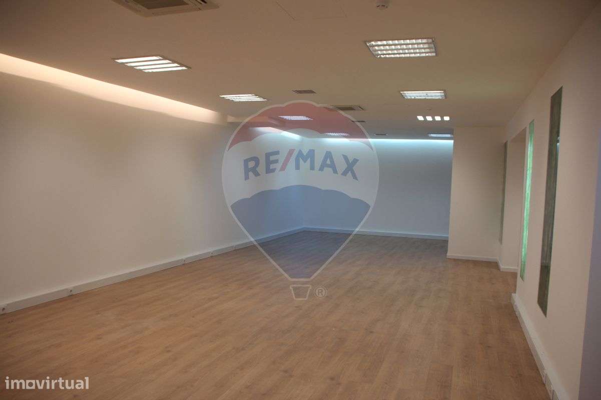 Loja  para arrendamento - Grande imagem: 2/15