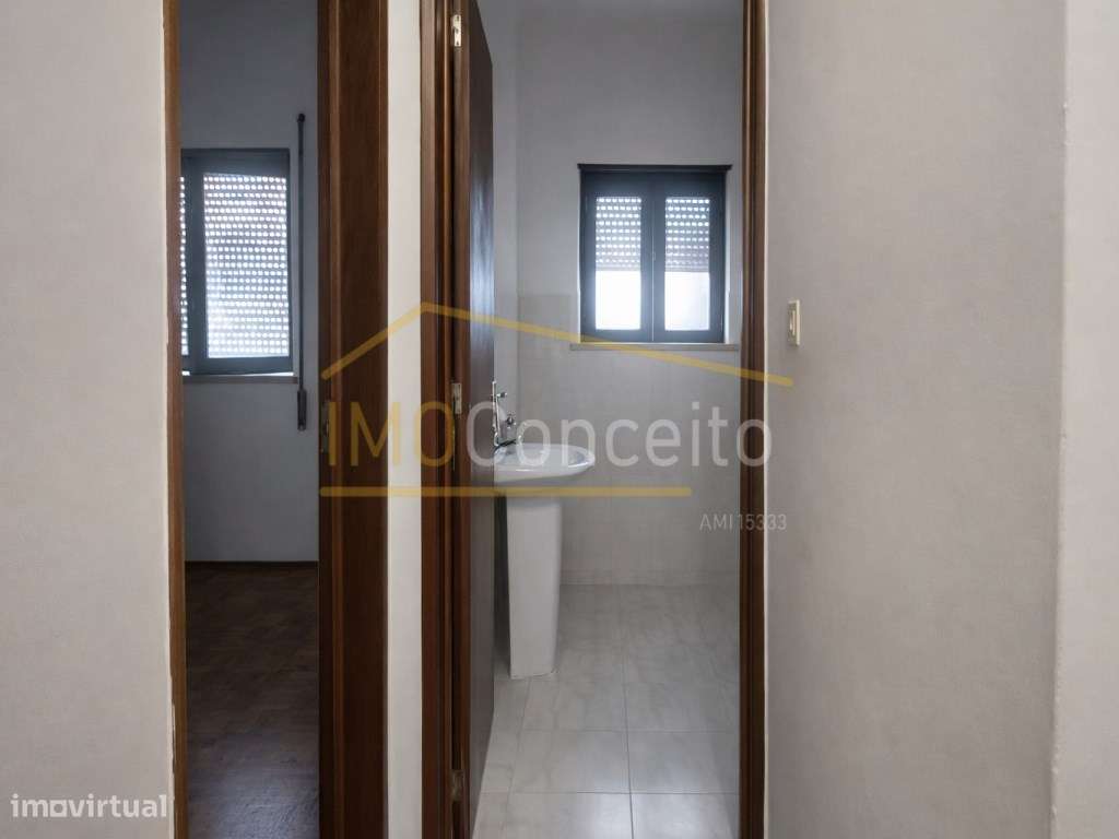 Apartamento t2|| R/C|| Ourém|| Escolas-11