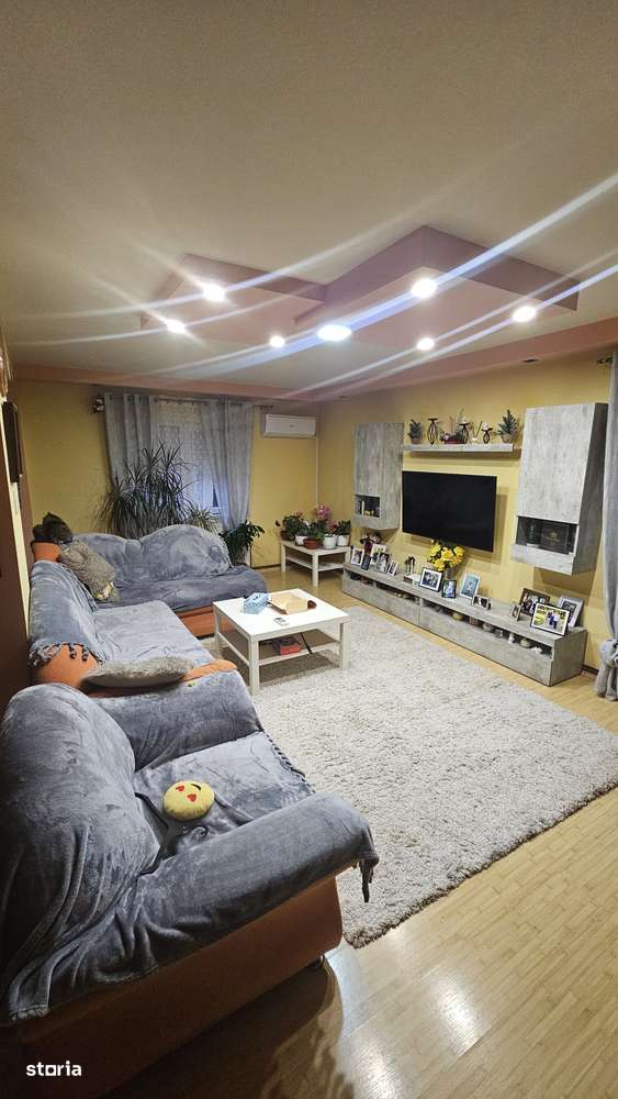 Casă P+E zona Damila-7