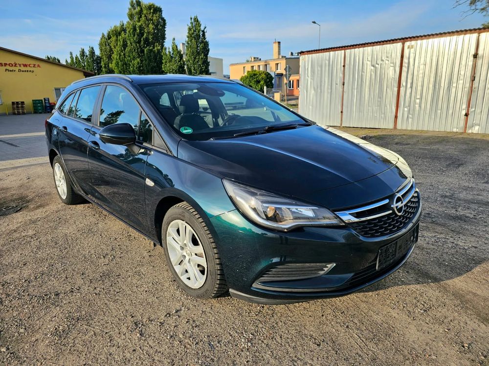 Opel Astra K (2015-2021) 2017