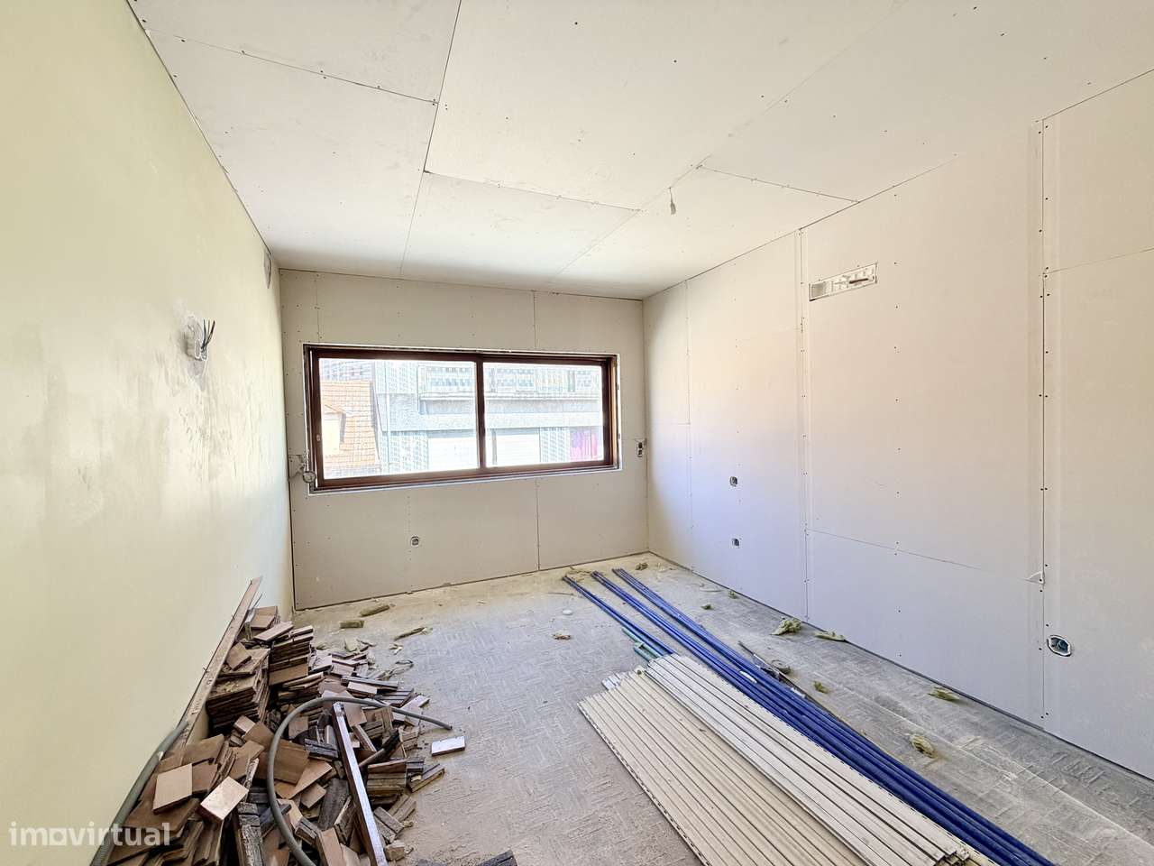 Apartamento T3 Venda em Lordelo do Ouro e Massarelos,Porto-9