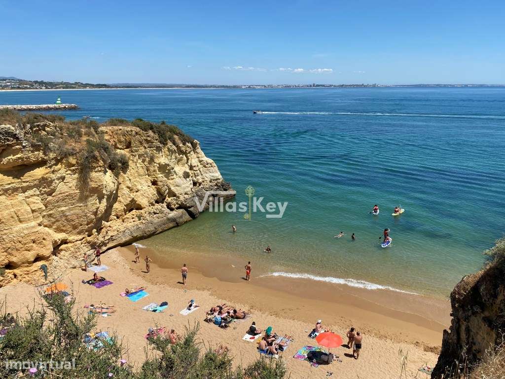 6 apartamentos com vista mar,T2 e um T1 com piscina ao lado do mar ... - Grande imagem: 4/21