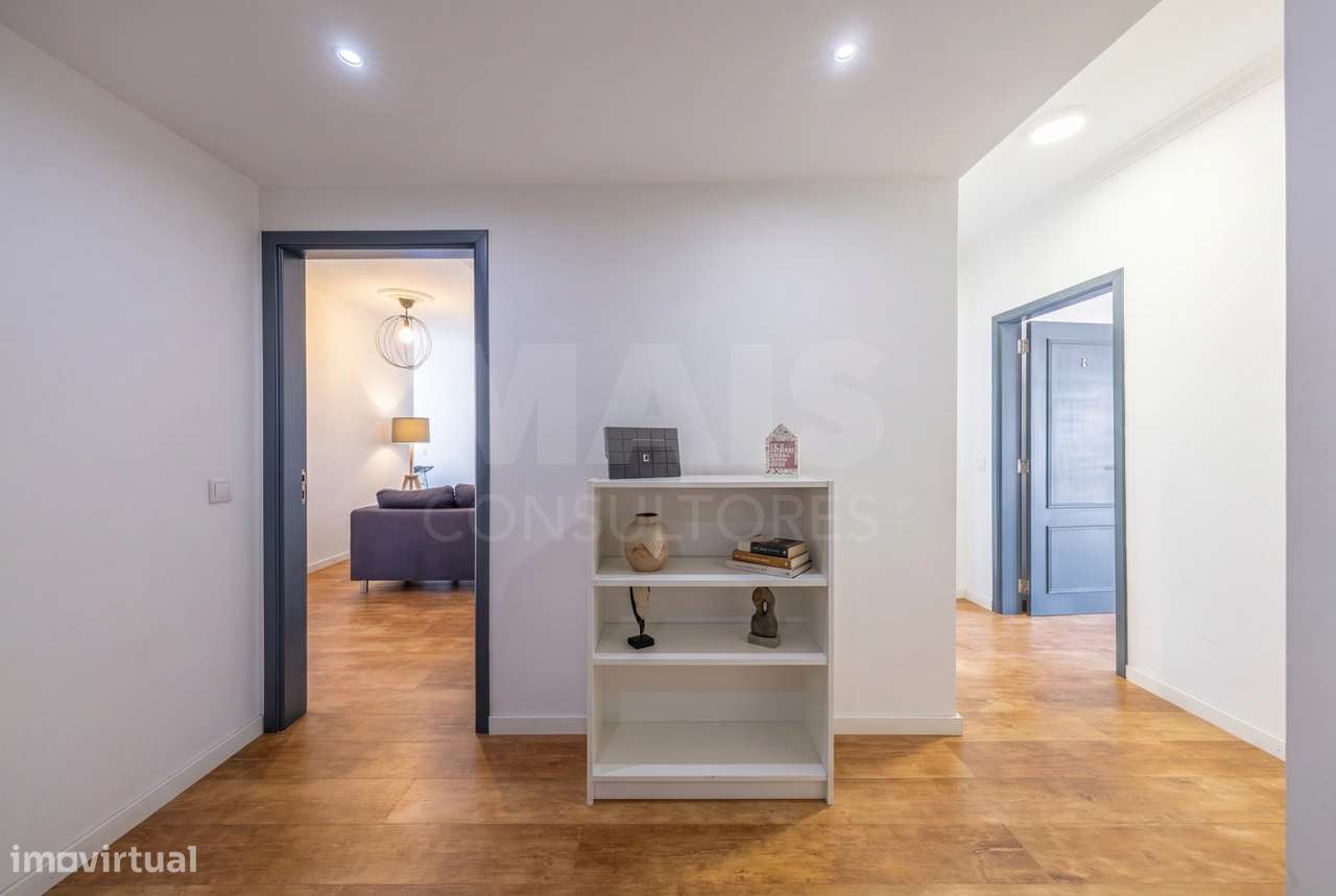 Apartamento T6+1 com garagem (box) em Leiria - Grande imagem: 4/43