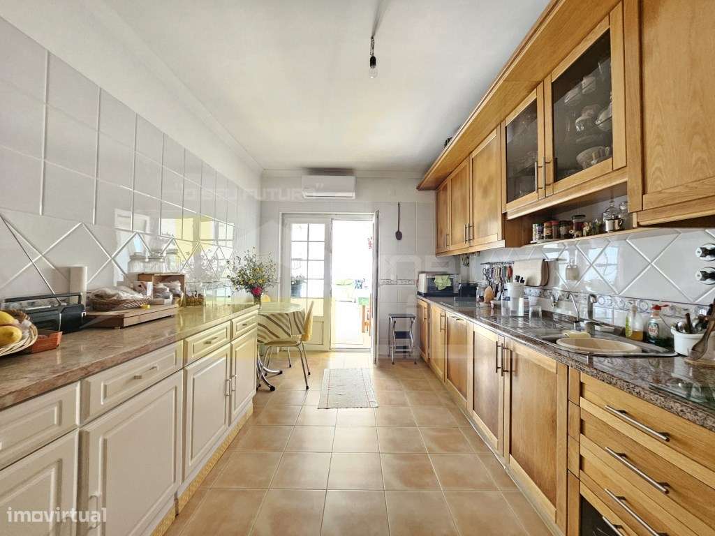Exclusividade Imobiliária Lider
Moradia T4 em Condomínio Fechado d...-21