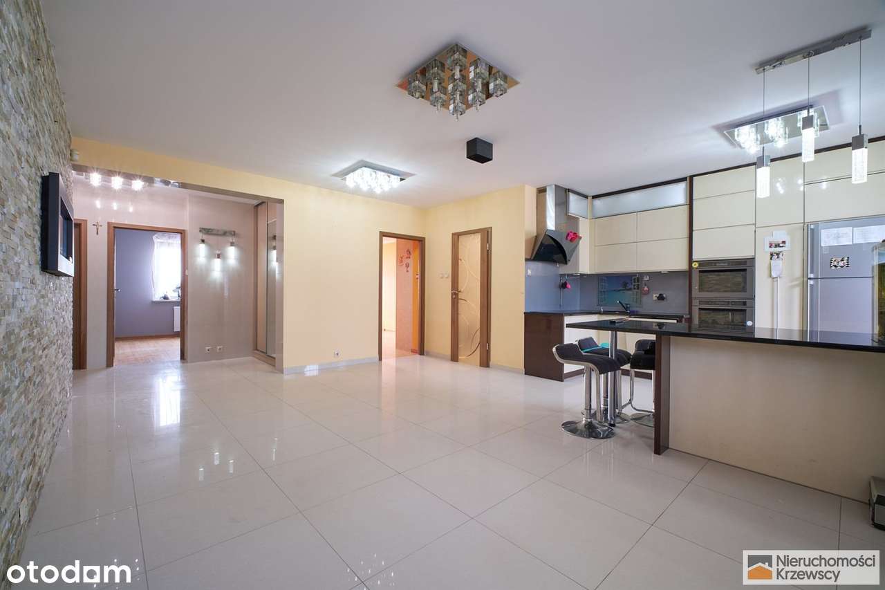 4 Pokojowe w apartamentowcu na os Antoniuk - Pełny obrazek: 2/20