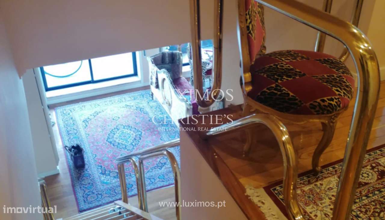 Apartamento T4+1 Duplex com varandas e vistas de rio à venda, no Port - Grande imagem: 5/11