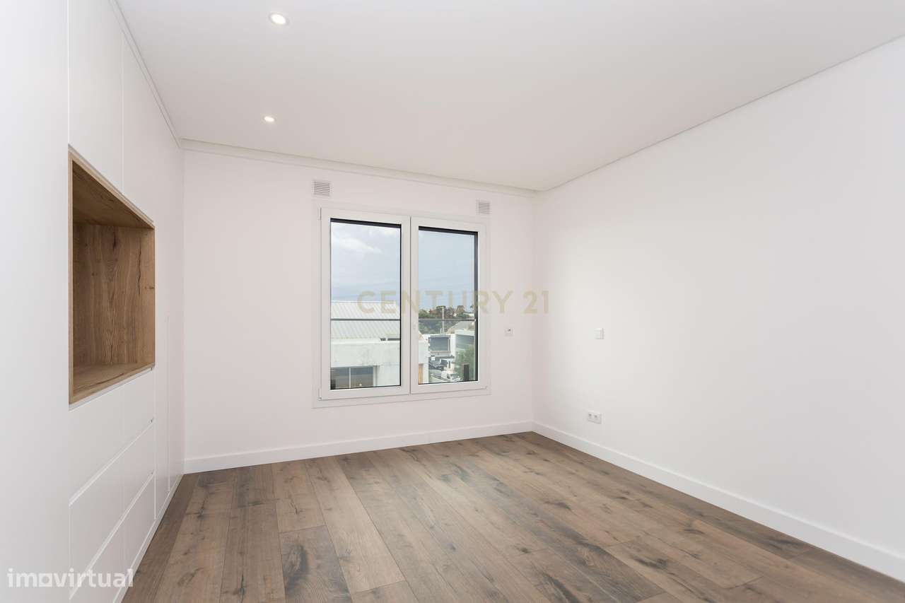 T3 de Luxo | 2.º Andar Direito | Varanda em L | Quinta do Desembargado-32