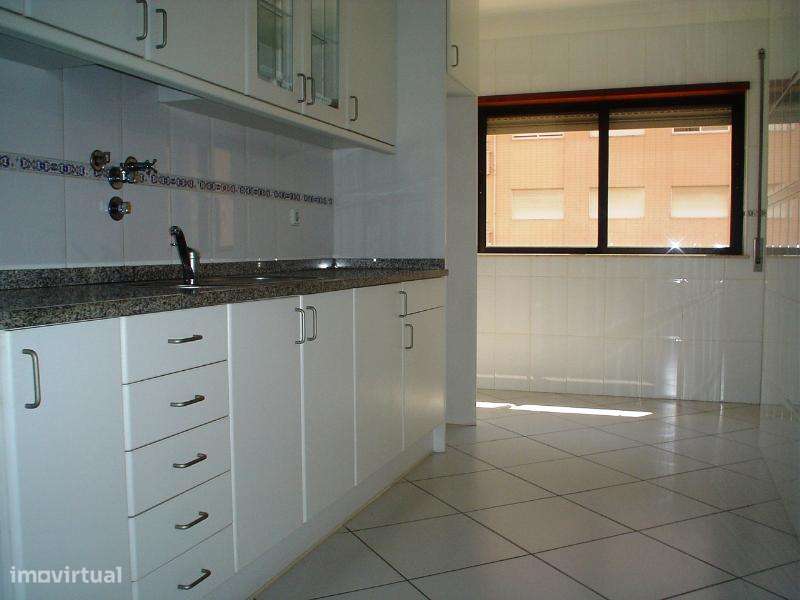 T1+1 K5 1º esquerdo frente - Grande imagem: 2/15