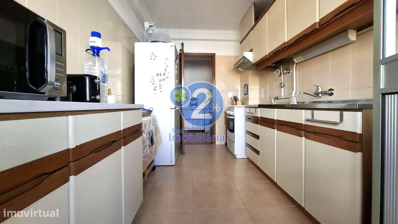 Apartmento T3 | Garagem | Arrecadação - Marrazes-9