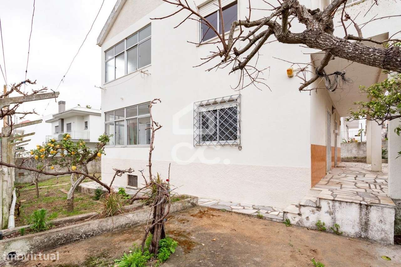 Moradia usada T4 em São João da Talha-55