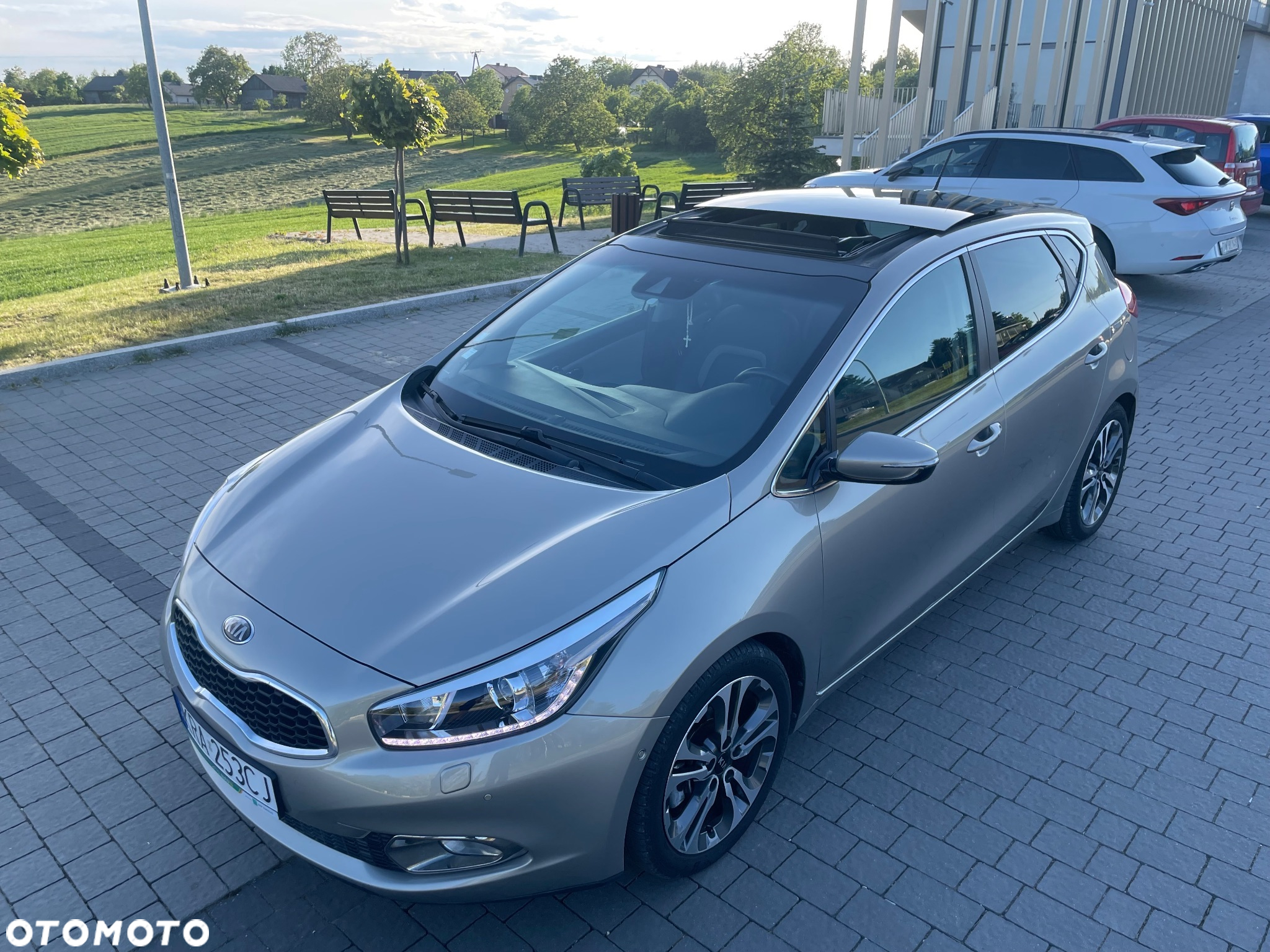 Kia Ceed 1.6 CRDi 128 Platinum Edition - 12