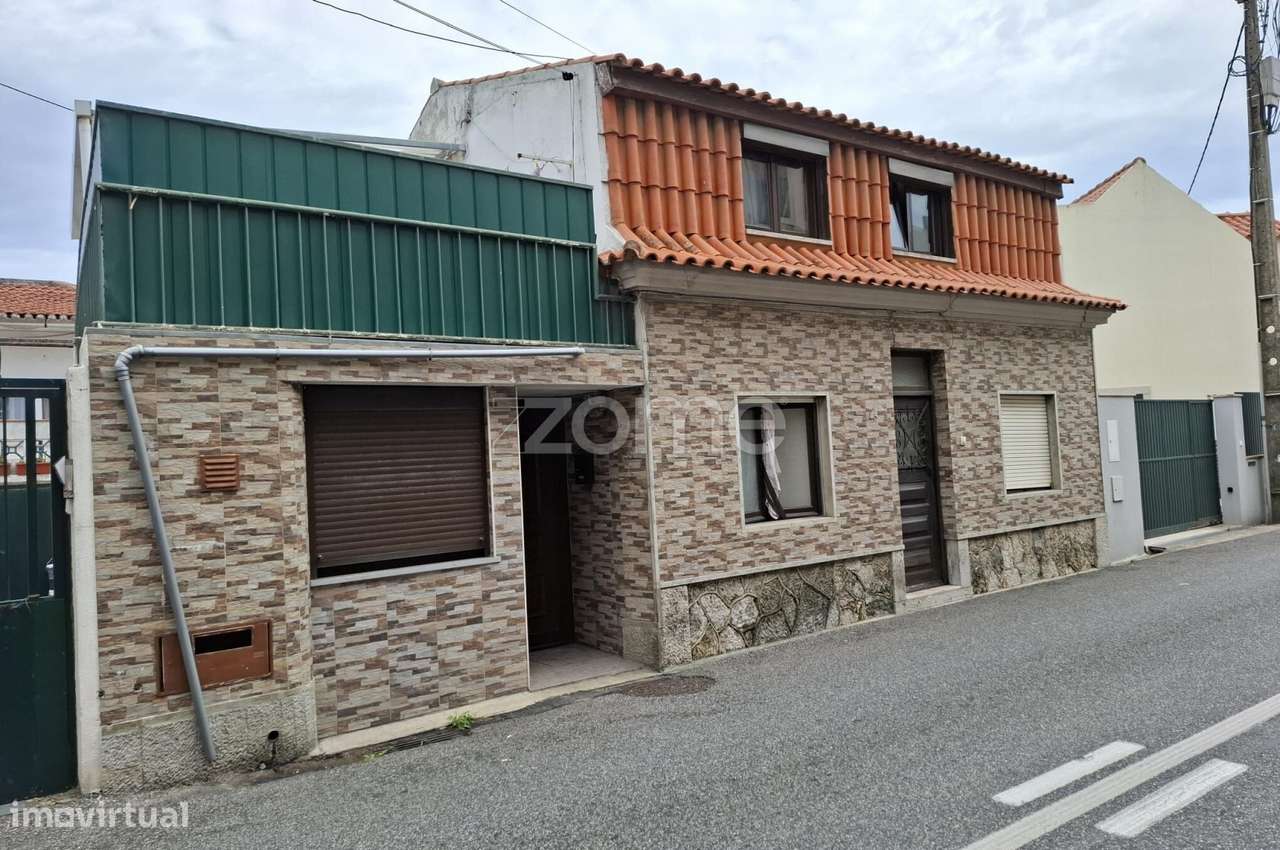 Moradia no Centro de Alcabideche – Grande Potencial de Renovação! - Grande imagem: 5/11