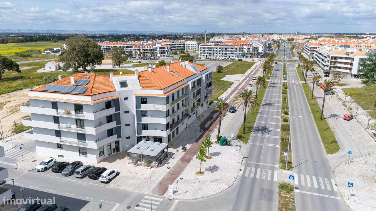 Apartamento T2 - Excelentes Áreas - Como Novo-29